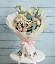 Букет цветов из:  Розы и Лизиантусы #REPLACE_PRED# Демихово