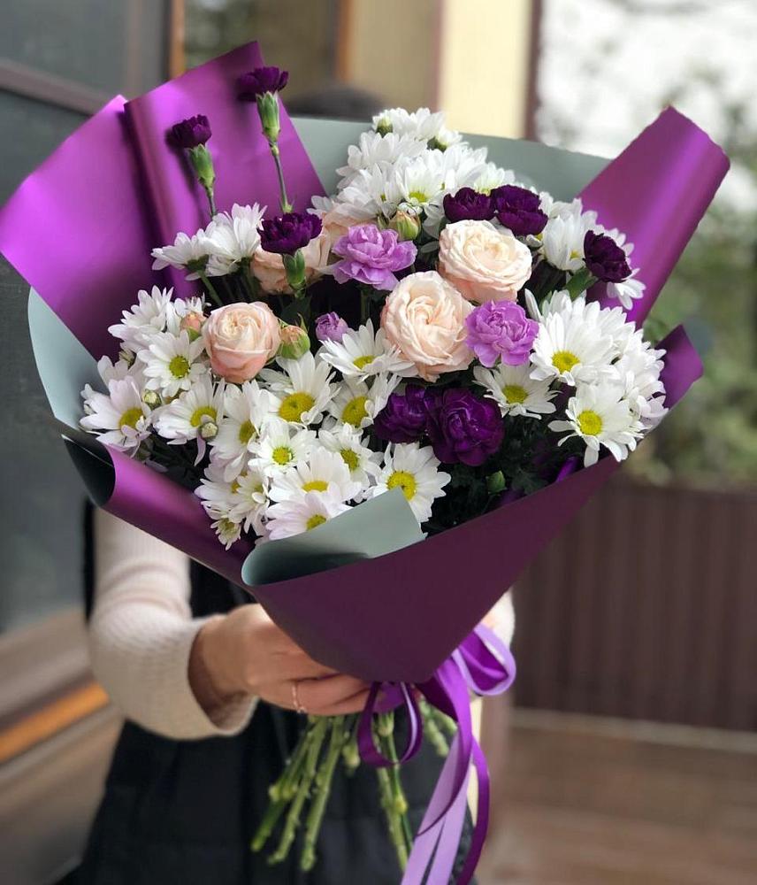 Букет цветов из: Хризантемы, Гвоздики и Розы в Демихово