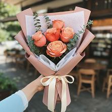 Букет цветов из:  Розы в Демихово