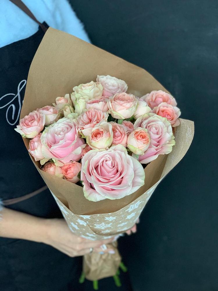 Букет цветов из: Хризантемы и Розы в Демихово