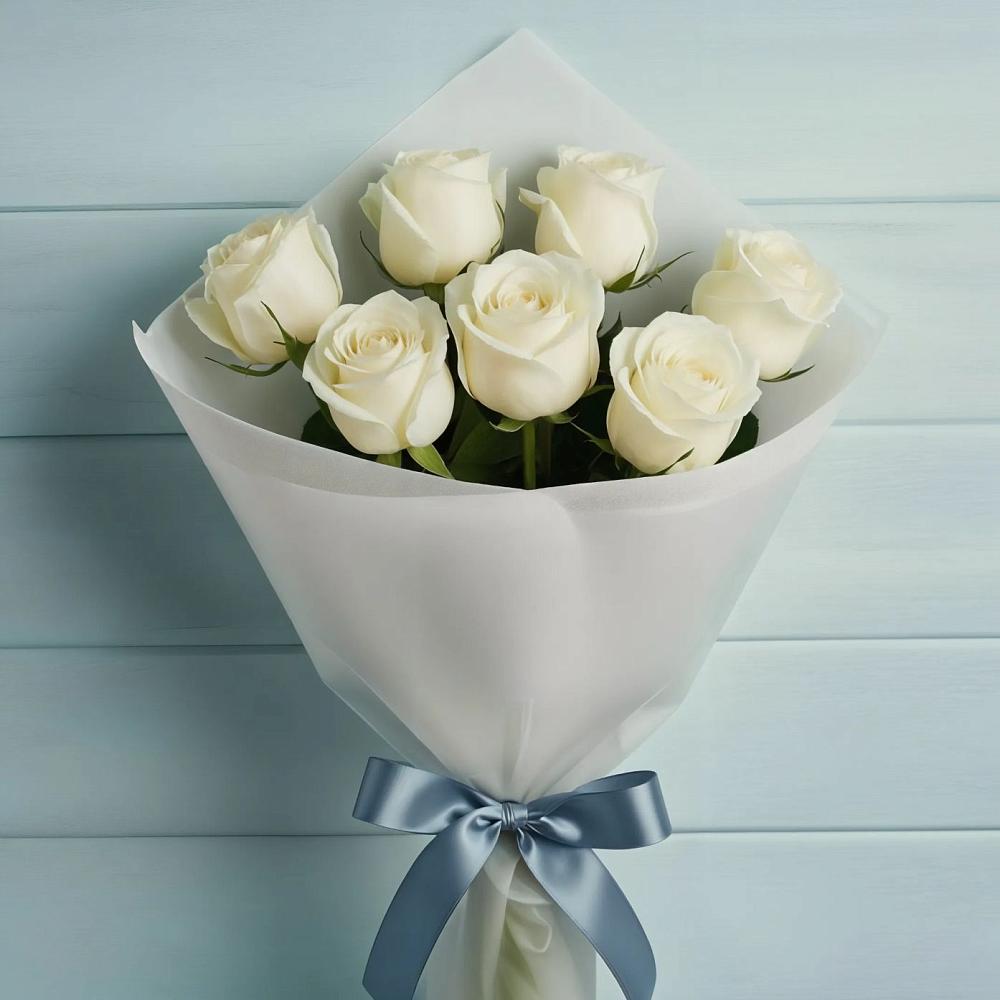 Букет 7 Белых роз Эдлесс Лав в Демихово
